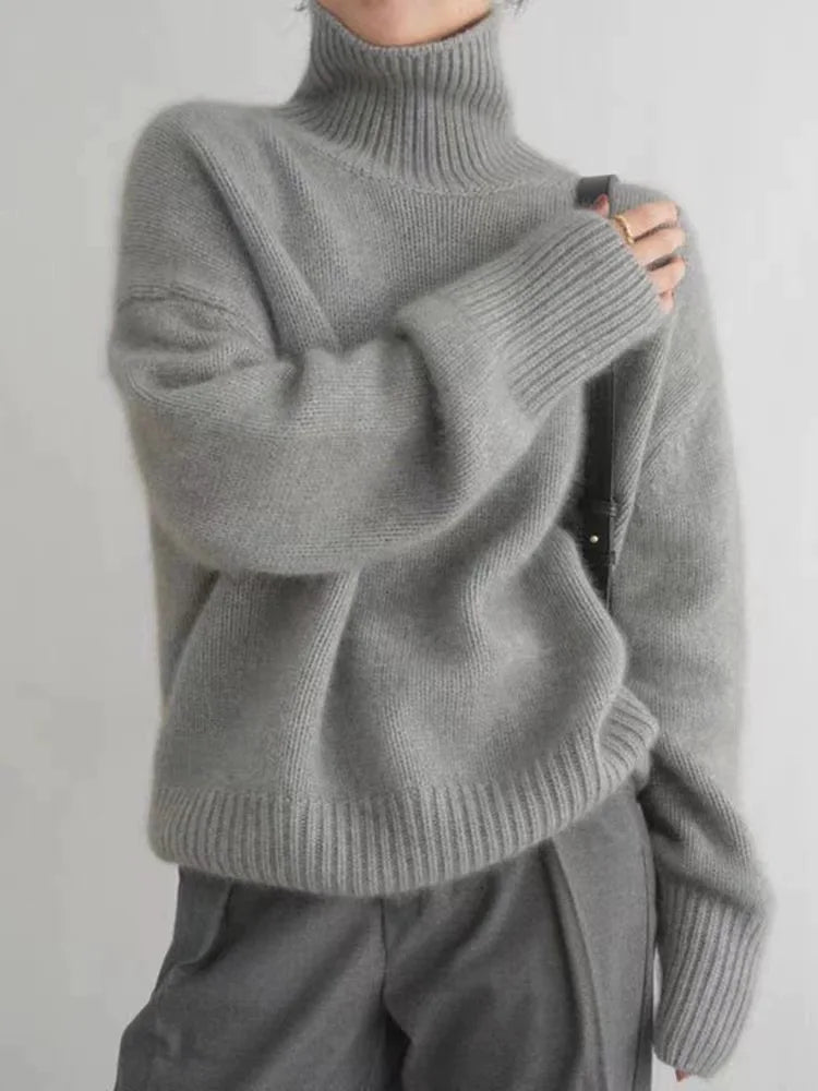Isabel - Cashmere Turtleneck Sweater